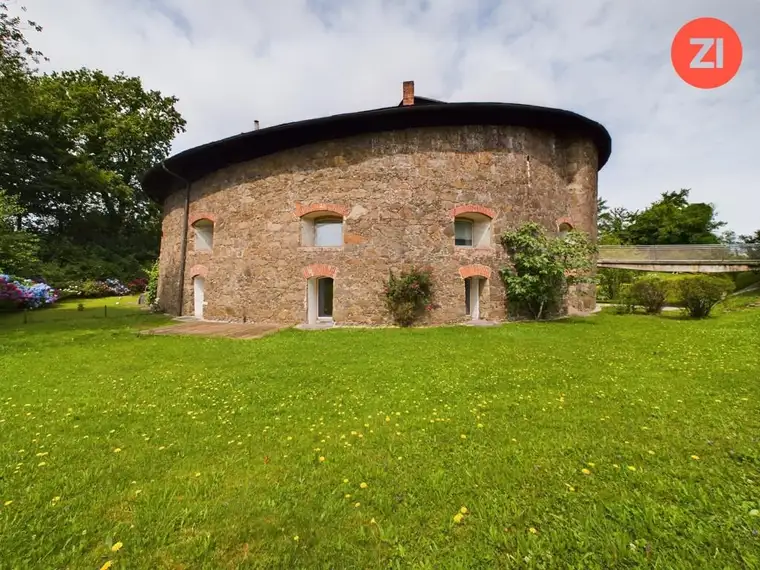 TURM9 - 3- Zimmer Maisonette Wohnung mit tollem Eigengarten