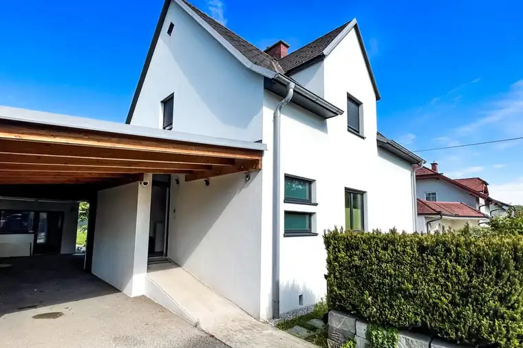 Wels: Charmantes Familien - Juwel mit traumhafter Gartenoase!