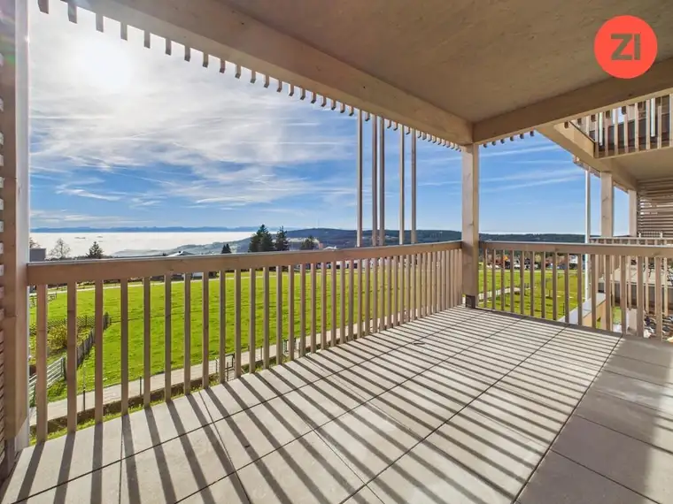 *Über der Nebelgrenze* 4-Zimmer Anlegerwohnung mit Außenflächen mit Linz Blick