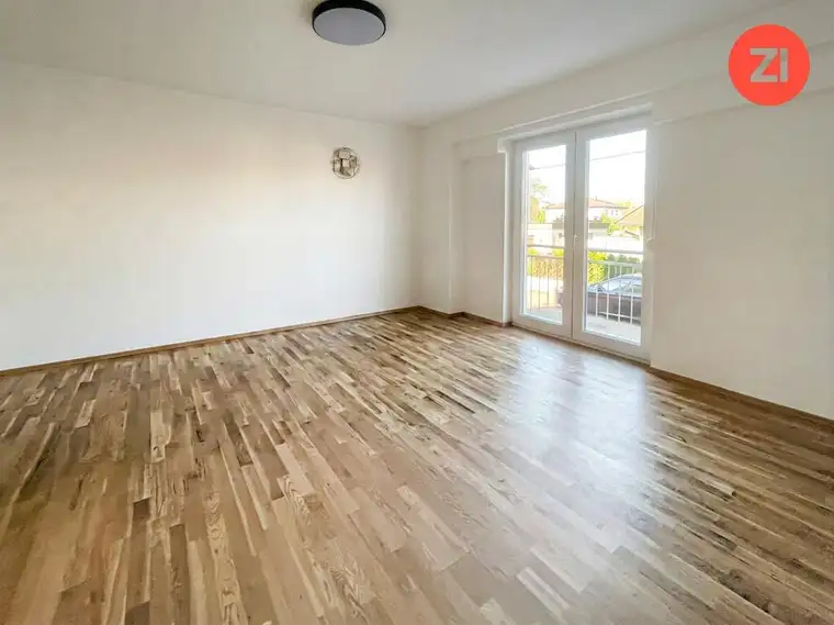 2,5-Zimmer Wohnung im Flötzerweg mit Außenstellplatz &amp; Garten ab 01.08.2026 verfügbar !
