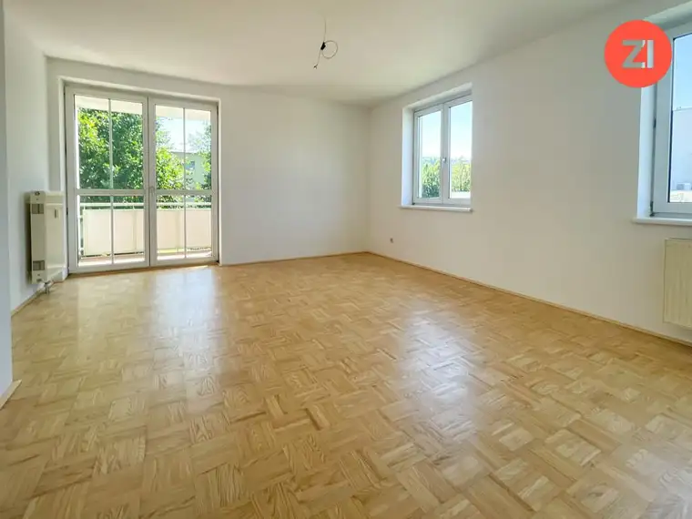 3- Zimmer Wohnung inkl. Loggia und Parkplatz!