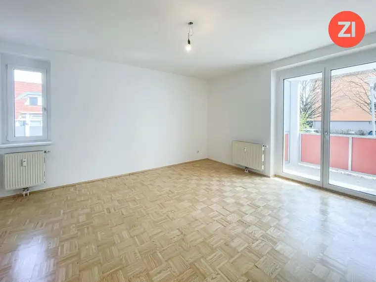 2 - Zimmer Erdgeschoss-Wohnung inkl. Loggia und Tiefgaragen-Parkplatz