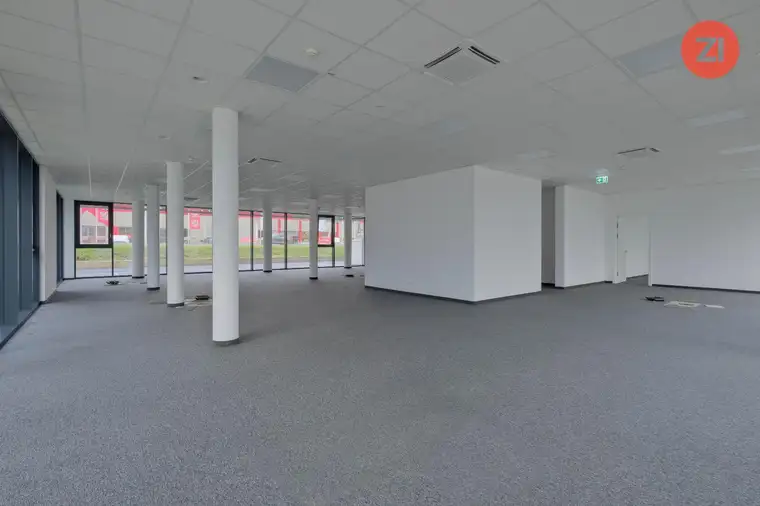 Topmoderne Büroflächen nahe Plus City - ca. 273,11 m²