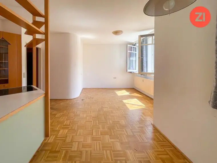 Charmante 2-Zimmer-Wohnung mit geräumigem Balkon in Toplage am Auberg