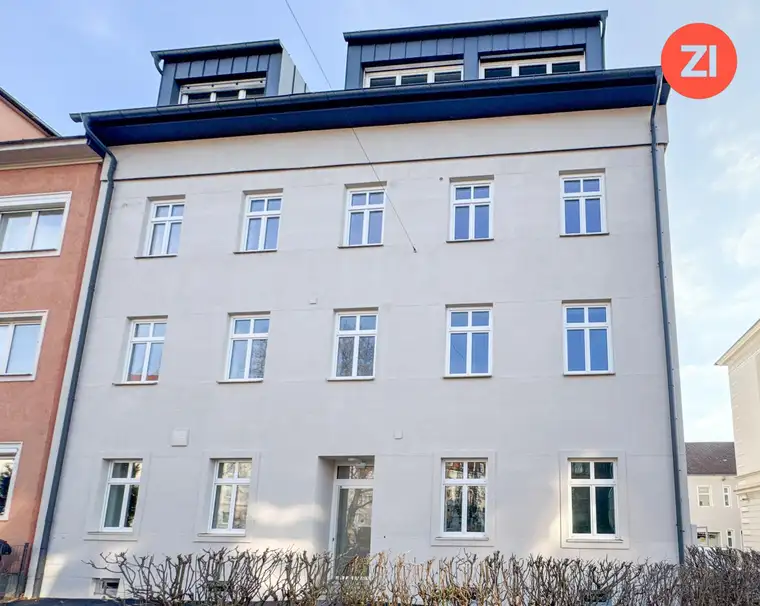 Stilvoll sanierte Altbauwohnungen zwischen 23 und 65 m² – jetzt kaufen und einziehen!