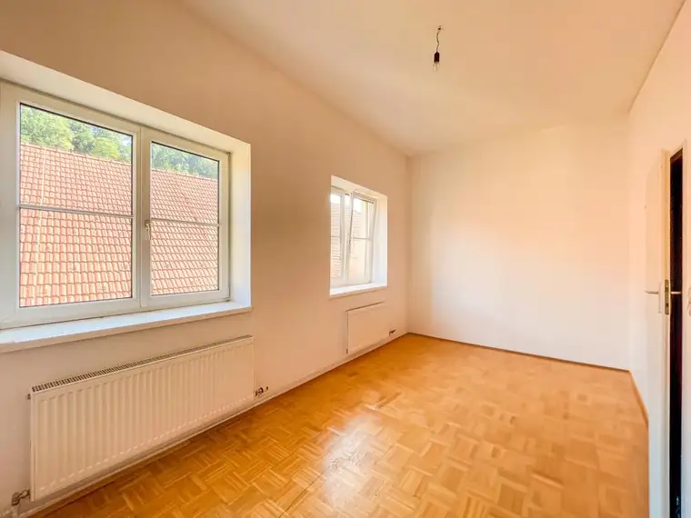 Lambach, ca. 22 m² Klassische Anlegerwohnung mit perfekter Anbindung!