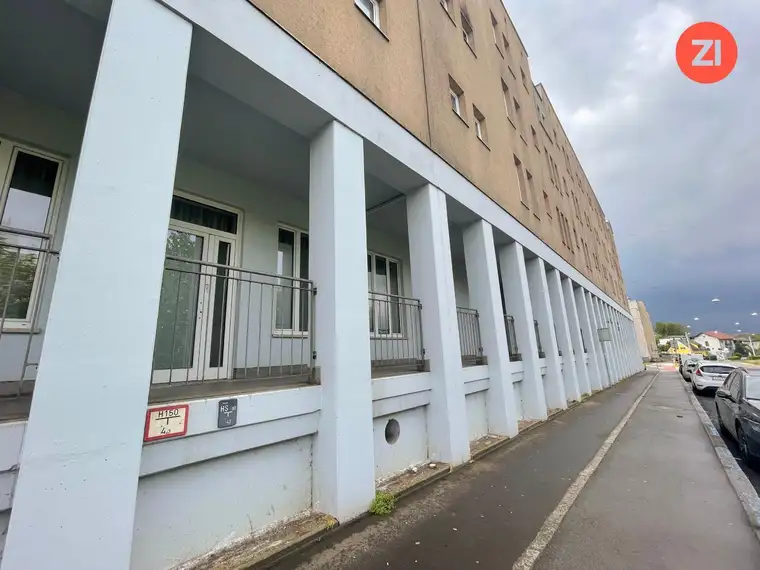 Renoviertes, vielseitige Geschäftsfläche/Büro in der Hartheimerstraße in 4030 Linz