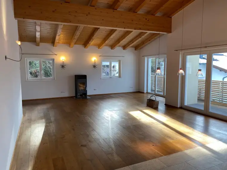 Wunderschönes Haus in ruhiger Lage mit bestem Ausblick