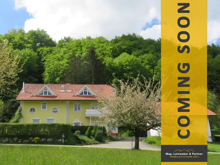 COMING SOON! Idyllisches großzügiges Landhaus mit Einliegerwohnung, Doppelgarage und XXL-Grundstück in wunderschöner Waldrandlage in Frankenburg
