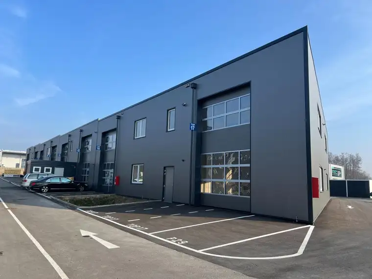 SOFORTBEZUG! Betriebs-/Produktions- oder Lagerhalle mit ca. 329 m² Fläche in Buchkirchen bei Wels zu verkaufen (Top 17)