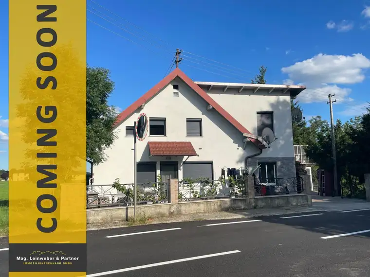 COMING SOON! Einfamilienhaus mit 6-Zimmer, Galerie, Panoramablick, Doppelcarport und viel Potential in sonniger Lage in Gampern / Witzling