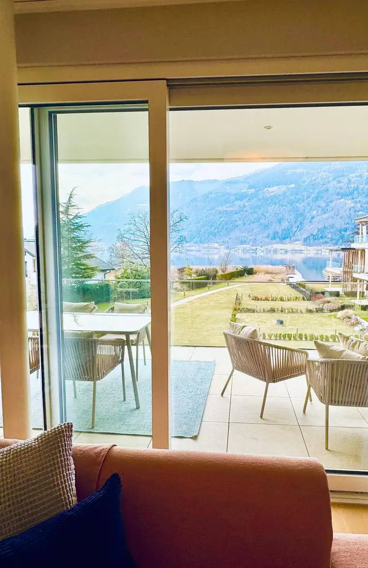 Traumhafte Wohnung mit Seeblick und Strand am Ossiachersee