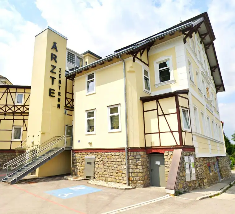 ## PRAXISFLÄCHE im Ärztezentrum - Nähe Purkersdorf ##