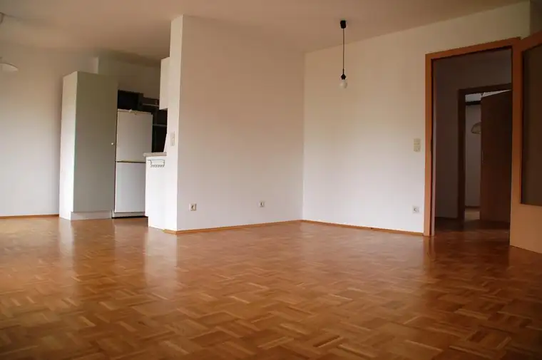 Wohnung für Anleger, unbefristet vermietet, provisionsfrei