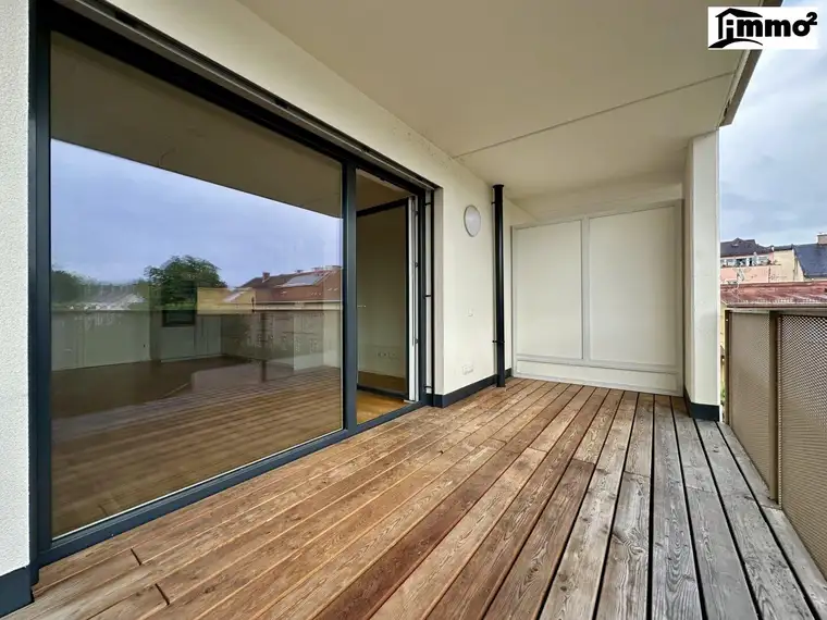 Moderne 3-Zimmer-Wohnung mit südseitigem Balkon &amp; Tiefgarage in TOP Lage