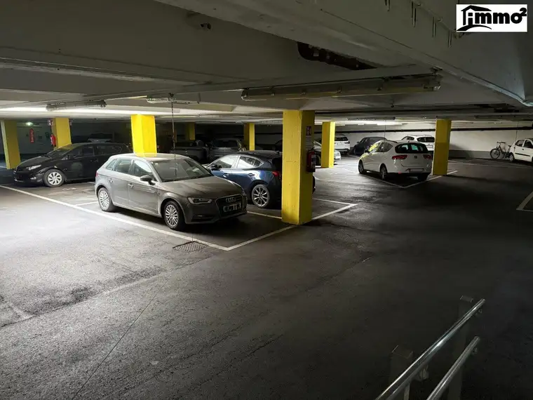Tiefgaragenstellplatz – sicher parken in der Innenstadt um nur 110 € mtl.!