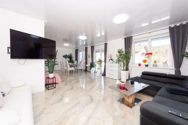 Elisabeth Preitler, Reichert Immobilien GmbH
