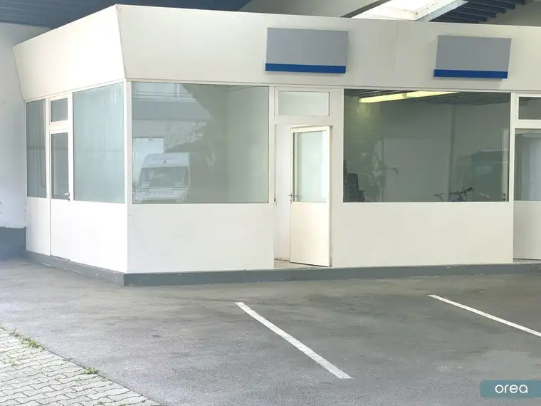 Smarte Verkaufs- oder Lagerfläche | Parkplatz verfügbar