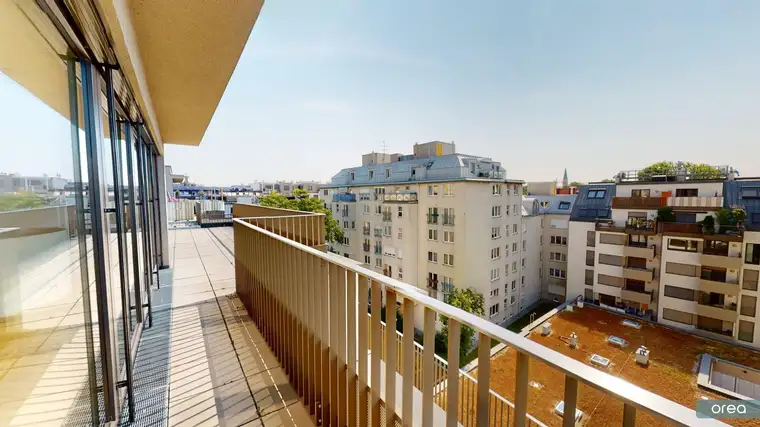 orea | Luxuswohnung mit riesiger 90 m² Terrasse in zentraler Lage | Smart besichtigen · Online anmieten |