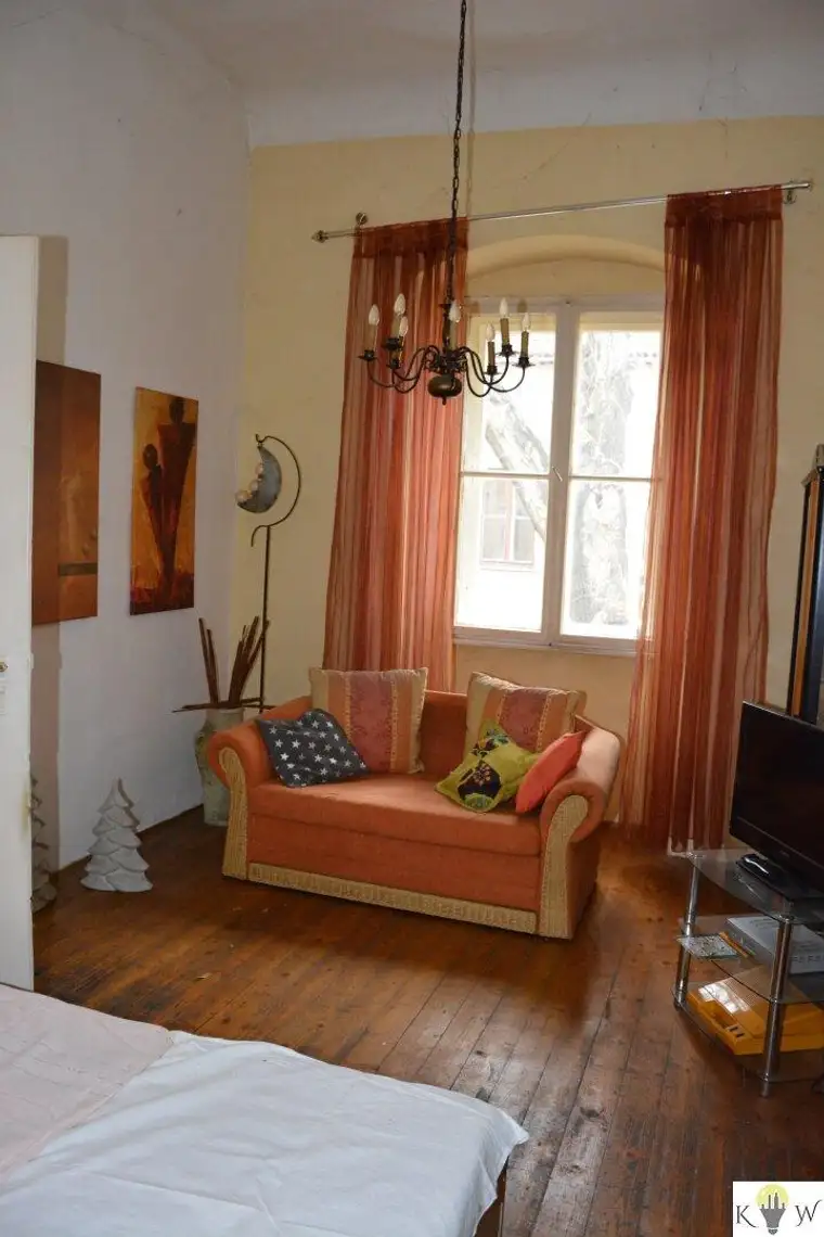 IDEAL für HOTELIERS! Herrschaftliche Liegenschaft im Zentrum von Bruck an der Leitha