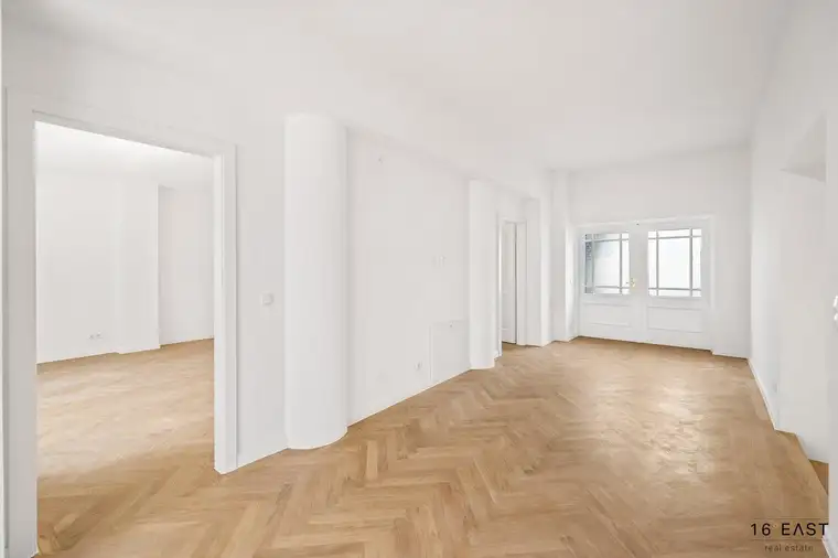 Erstbezug! Traumhafte 3-Zimmer-Wohnung mit Ausbaupotenzial – Ausbaustudie vorhanden, erzielbare Wohnnutzfläche ca. 550 m²