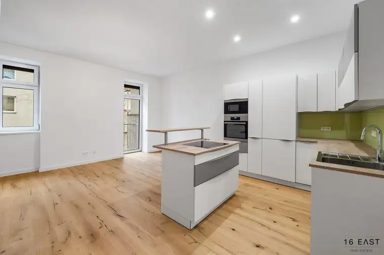 3-ZIMMER ALTBAUWOHNUNG, Einbauküche, ruhig, perfekte Raumaufteilung