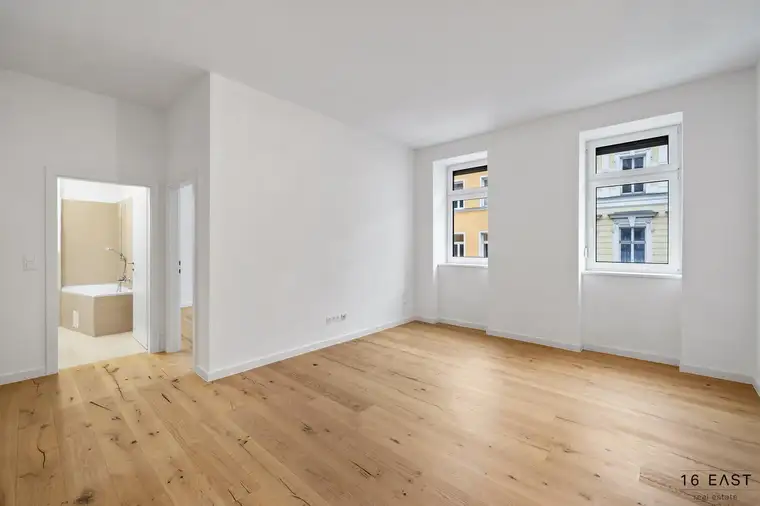 HELLE 3-ZIMMER ALTBAUWOHNUNG, SÜDLICHE AUSRICHTUNG, PERFEKTE RAUMAUFTEILUNG