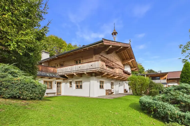 Landhaus mit Bergblick in ruhiger Lage von Kirchberg – vollmöbliert zu vermieten