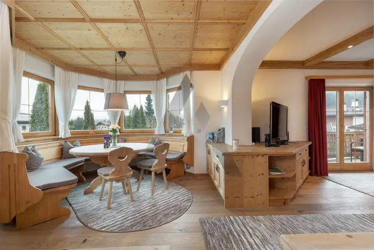 Aurum Immobilien GmbH & Co KG
