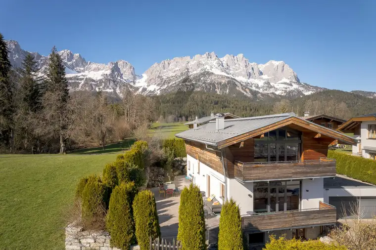 Aurum Immobilien GmbH & Co KG