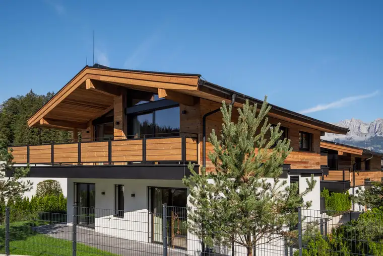 Aurum Immobilien GmbH & Co KG