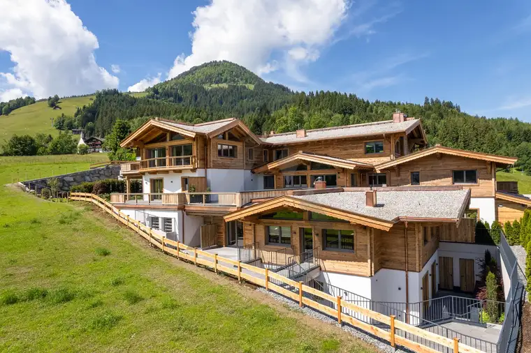 Aurum Immobilien GmbH & Co KG