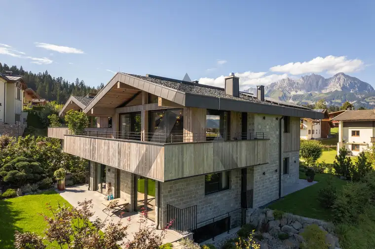 Luxuriöses Chalet mit edler Ausstattung und mit traumhaften Bergpanorama -Oberndorf in Tirol