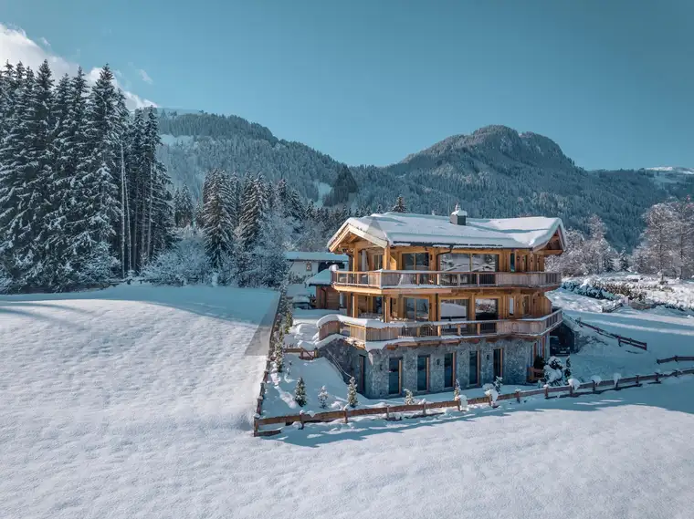 Aurum Immobilien GmbH & Co KG