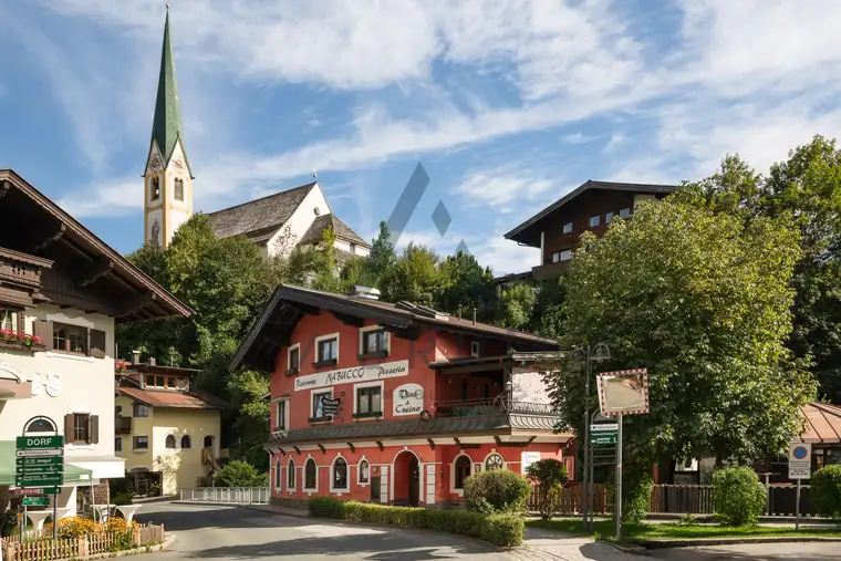 Restaurant &amp; zwei Wohnungen im Zentrum / an der Fußgängerzone