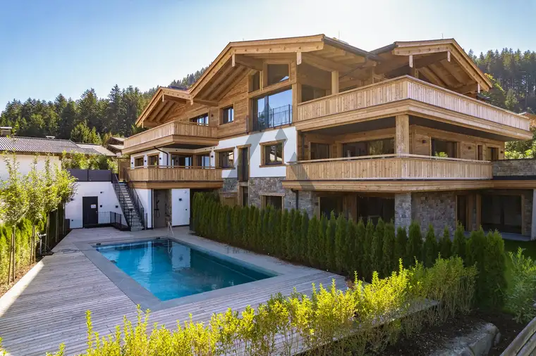 Aurum Immobilien GmbH & Co KG