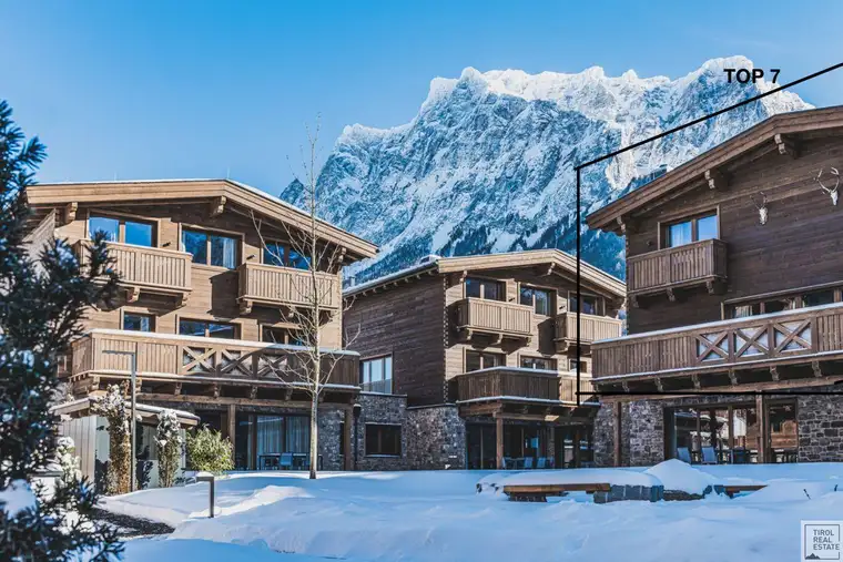 Tiroler Alpenzauber: Luxuriöses Gartenapartment am Fuße der Zugspitze