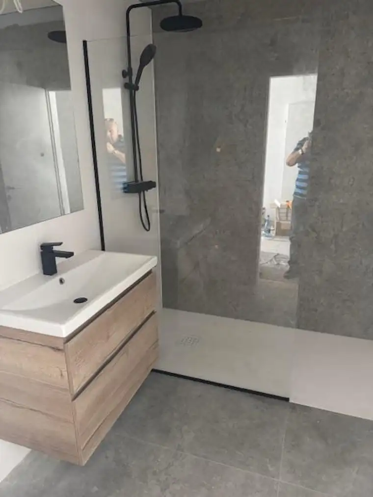 TOP-Etagenwohnung mit Blick auf die Alte Donau 