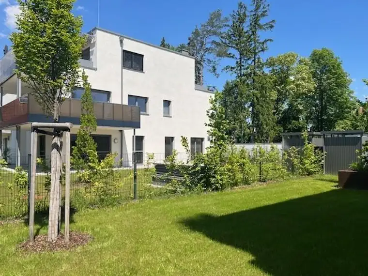 Exklusive 2-Zimmer-Neubauwohnung mit Eigengarten