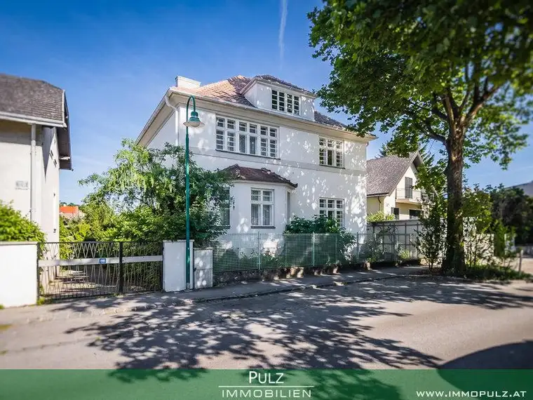 ART-DECO STILVILLA in BESTER LAGE