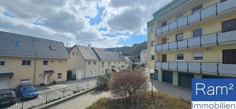 Mödling-Hinterbrühl 2-Zimmerwohnung mit Loggia und Garage mit Blick ins Grüne zu verkaufen
