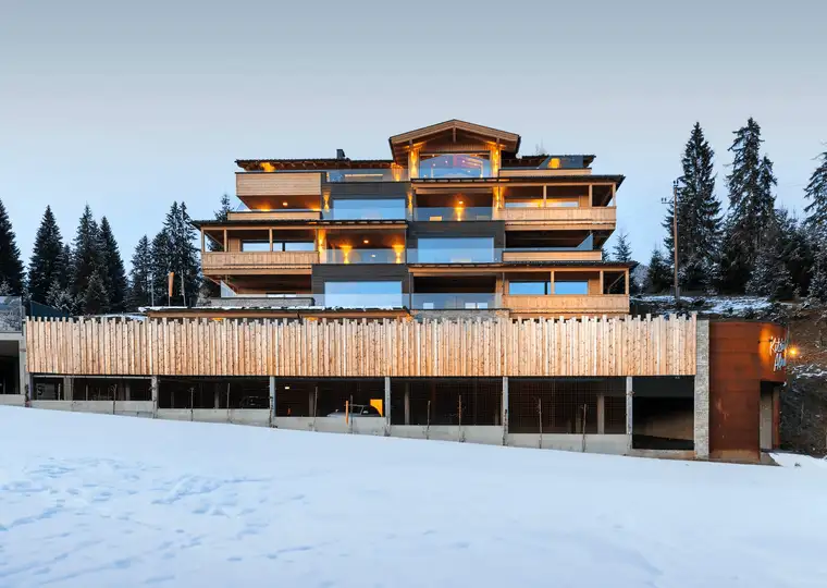 Manfred Walcher, Hohe Tauern Immobilien GmbH