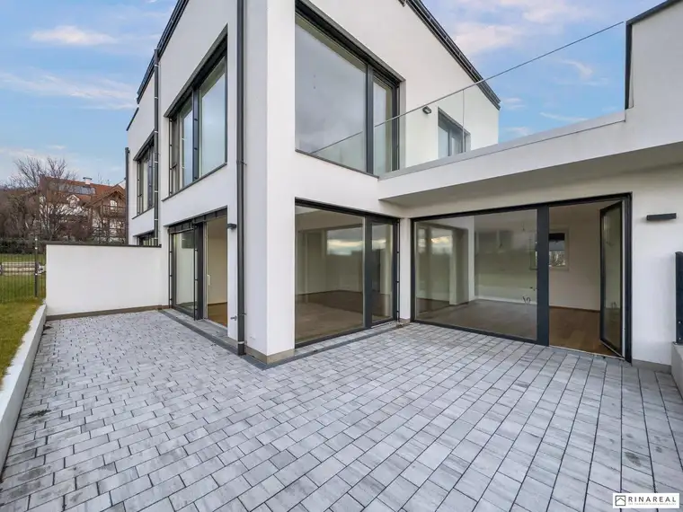 Wunderschöne, moderne &amp; lichtdurchflutete Doppelhaushälfte zur Miete | 5 Zimmer - 140 m² | St. Georgen, Eisenstadt | AHORNGASSE