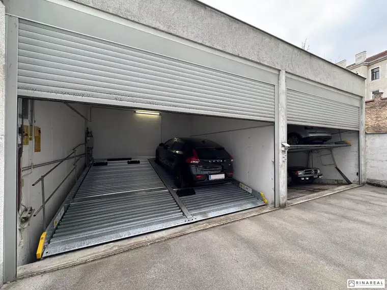 2 Garagenboxen á 4 Multiparking-Stellplätze | Erdgeschoss | CLERFAYGASSE