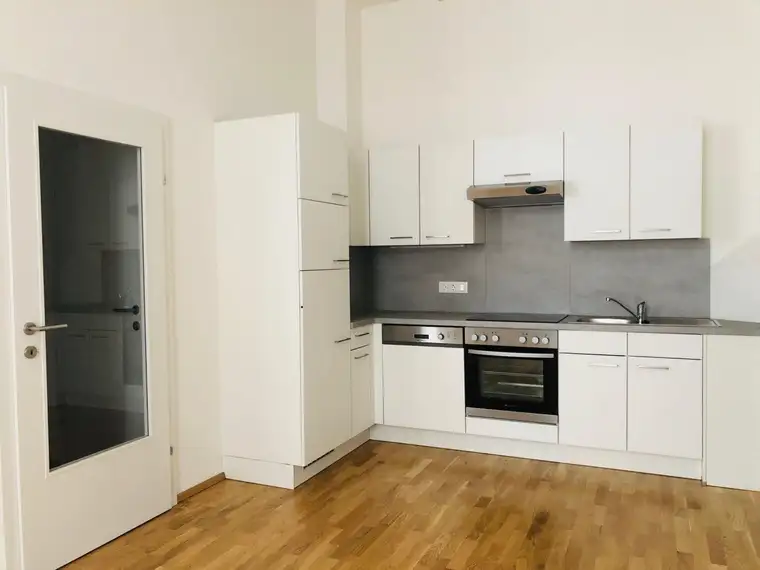 +++ WG-TRAUM +++ Schöne 3-Zimmer-Wohnung in zentraler Lage