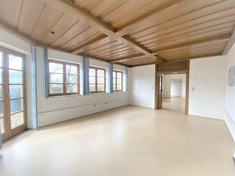 Großzügige Büro/Praxis/Geschäftsfläche mit perfekter Infrastruktur in Graz Nord/Gratkorn