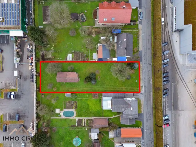 Grundstück mit Perspektive – inklusive Blockhaus in Graz St. Peter