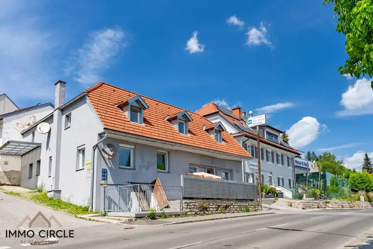 Haus mit Entwicklungsmöglichkeiten in beliebter Lage von Mariatrost - ein Platz für Ihre Ideen!