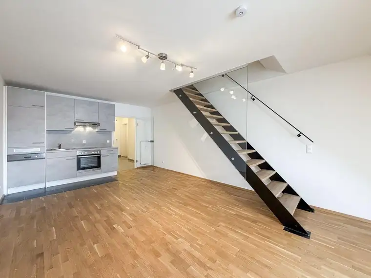 Stilvolle Maisonettewohnung mit Galerie nahe TU &amp; Dietrichsteinplatz