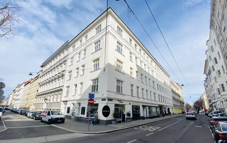 Maximilian Schandl, Kuhn Immobilien GmbH